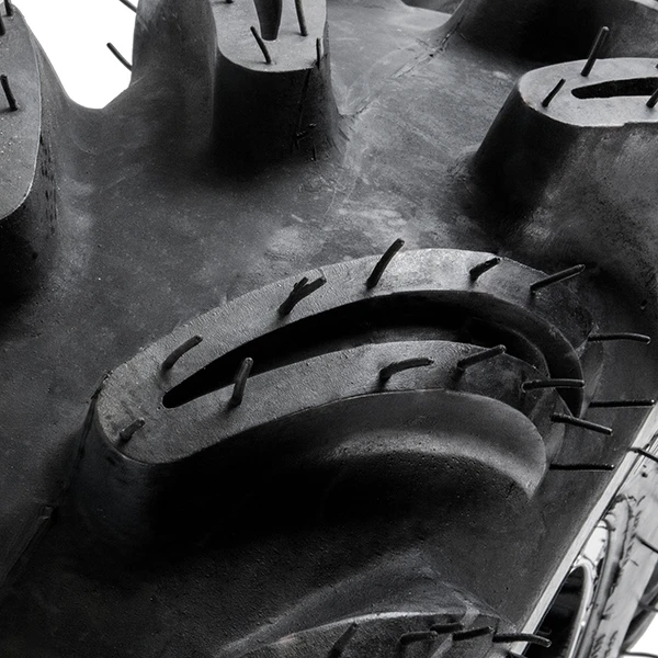 31-9.5-14 Outlaw Tire 5 31-9.5-14 Outlaw Tire - Image 3